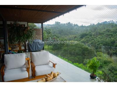 Casa de 5 alcobas en venta en Las Palmas, Medellín · foto 5 de 16