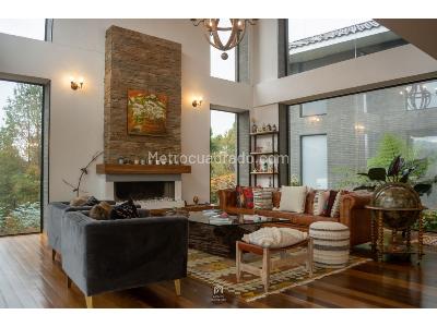 Casa de 5 alcobas en venta en Las Palmas, Medellín · foto 8 de 16
