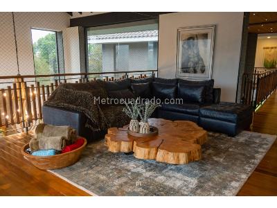 Casa de 5 alcobas en venta en Las Palmas, Medellín · foto 10 de 16