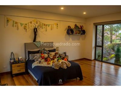 Casa de 5 alcobas en venta en Las Palmas, Medellín · foto 15 de 16