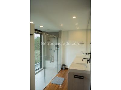 Casa de 5 alcobas en venta en Las Palmas, Medellín · foto 16 de 16