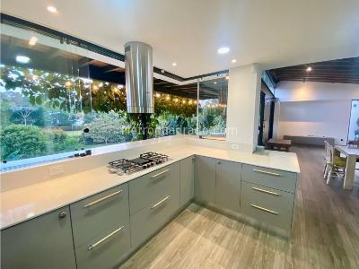 Casa de 4 alcobas en venta en Llanogrande, Rionegro, 360 m² · foto 9 de 20