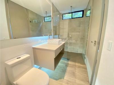 Casa de 4 alcobas en venta en Llanogrande, Rionegro, 360 m² · foto 19 de 20
