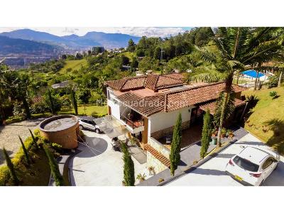 Casa de 5 alcobas en venta en Escobero, Envigado · foto 4 de 20