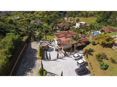 Casa de 5 alcobas en venta en Escobero, Envigado · foto 5 de 20