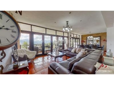 Casa de 5 alcobas en venta en Escobero, Envigado · foto 10 de 20