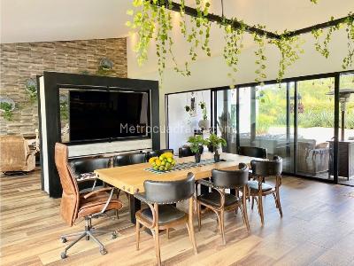Casa de 3 alcobas en venta en El Tablazo, Rionegro, 479 m² · foto 4 de 20