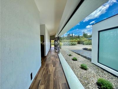 Casa de 3 alcobas en venta en El Tablazo, Rionegro, 479 m² · foto 8 de 20