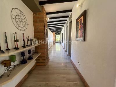 Casa de 3 alcobas en venta en Alto Palmas, Envigado · foto 10 de 18