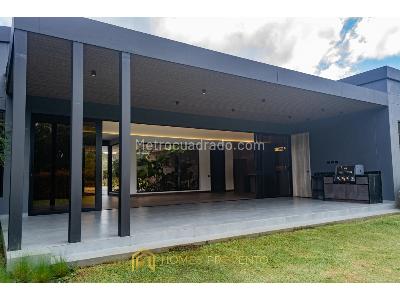 Casa de 4 alcobas en venta en Llanogrande, Rionegro · foto 4 de 20
