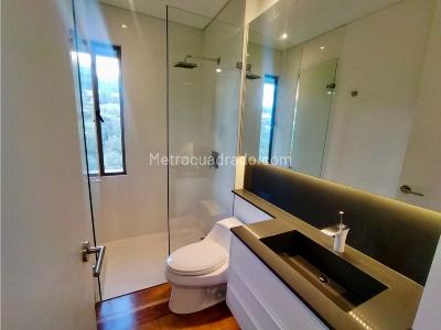 Apartamento en venta en Altos Del Poblado, Medellín · foto 20 de 20