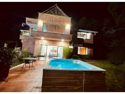 Casa de 4 alcobas en venta en Escobero, Envigado · foto 2 de 20