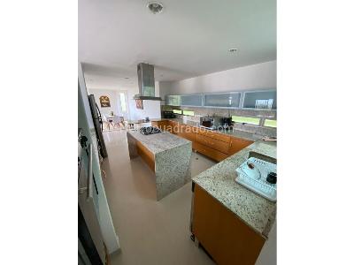 Casa de 4 alcobas en venta en Escobero, Envigado · foto 19 de 20