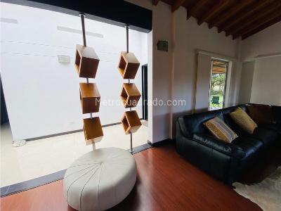 Casa de 3 alcobas en venta en Llanogrande, Rionegro, 1900 m² · foto 4 de 20