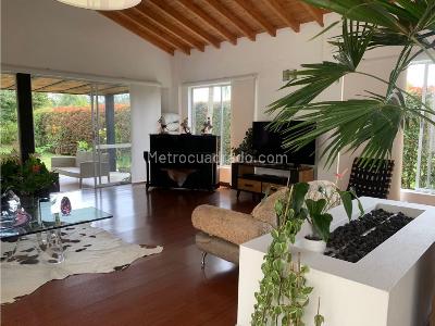 Casa de 3 alcobas en venta en Llanogrande, Rionegro, 1900 m² · foto 9 de 20