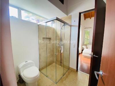 Casa de 3 alcobas en venta en Llanogrande, Rionegro, 1900 m² · foto 16 de 20