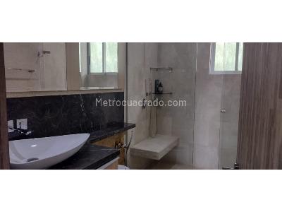 Casa de 4 alcobas en venta en El Poblado, Medellín, 680 m² · foto 20 de 20