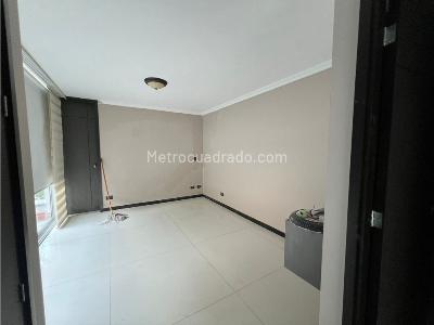 Casa de 5 alcobas en venta en Sabaneta, Medellín, 856 m² · foto 12 de 20