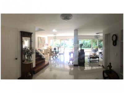 Casa de 5 alcobas en venta en El Poblado, Medellín, 500 m² · foto 5 de 19