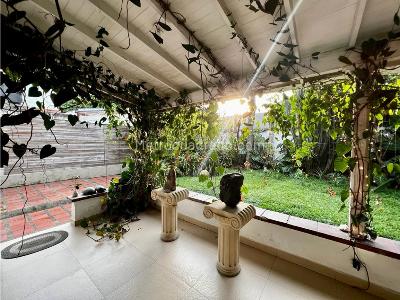 Casa de 5 alcobas en venta en El Poblado, Medellín, 500 m² · foto 6 de 19