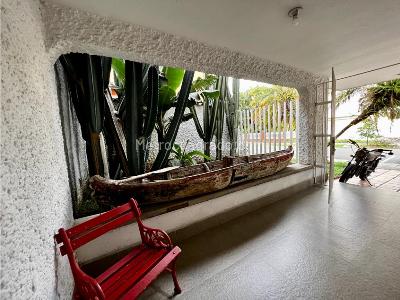 Casa de 5 alcobas en venta en El Poblado, Medellín, 500 m² · foto 12 de 19