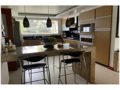 Casa de 4 alcobas en venta en Llanogrande, Rionegro, 386 m² · foto 7 de 17