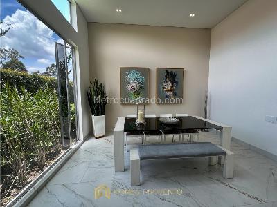 Casa de 3 alcobas en venta en Llanogrande, Rionegro, 1930 m² · foto 7 de 20