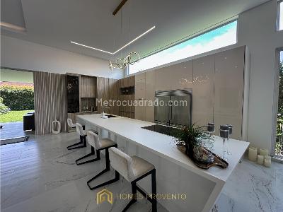 Casa de 3 alcobas en venta en Llanogrande, Rionegro, 1930 m² · foto 10 de 20
