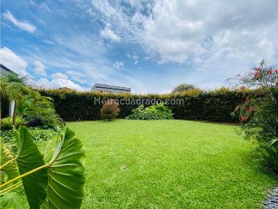 Casa de 3 alcobas en venta en Llanogrande, Rionegro, 1930 m² · foto 13 de 20