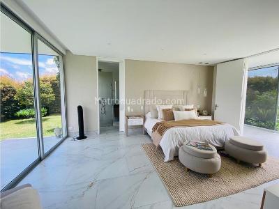 Casa de 3 alcobas en venta en Llanogrande, Rionegro, 1930 m² · foto 15 de 20
