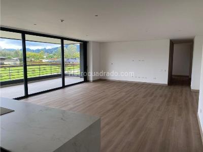 Apartamento de 3 alcobas en venta en Llanogrande, Rionegro, 290 m² · foto 3 de 11