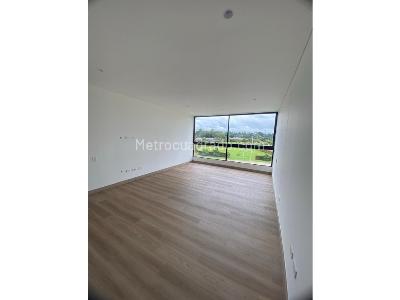 Apartamento de 3 alcobas en venta en Llanogrande, Rionegro, 290 m² · foto 5 de 11