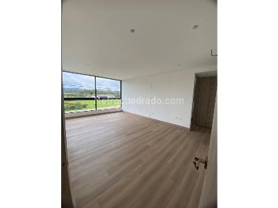 Apartamento de 3 alcobas en venta en Llanogrande, Rionegro, 290 m² · foto 6 de 11