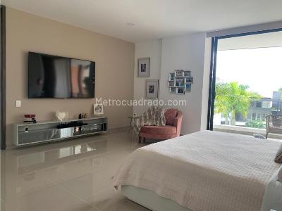 Casa de 4 alcobas en venta en El Poblado, Medellín, 720 m² · foto 20 de 20