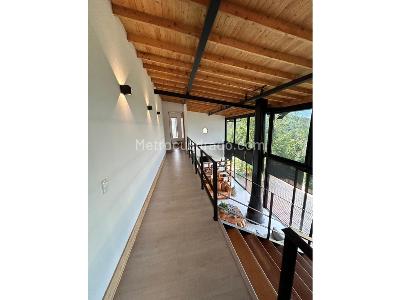 Casa de 5 alcobas en venta en Via Rionegro La Ceja, Rionegro · foto 10 de 20
