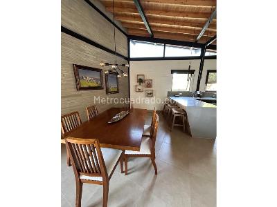 Casa de 5 alcobas en venta en Via Rionegro La Ceja, Rionegro · foto 15 de 20