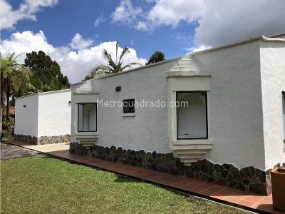 Casa de 4 alcobas en venta en Vereda Sajonia, Rionegro, 250 m² · foto 10 de 18