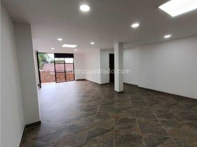 Casa de 4 alcobas en venta en Escobero, Envigado, 698 m² · foto 18 de 20
