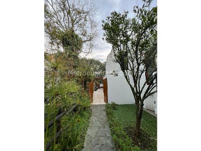 Casa de 5 alcobas en venta en Poblado El Campestre, Medellín, 587 m² · foto 16 de 20