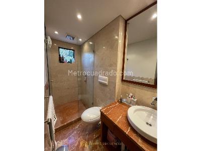 Apartamento en venta en El Poblado, Medellín · foto 18 de 20