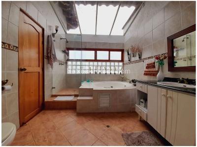 Casa de 4 alcobas en venta en Envigado, Medellín, 520 m² · foto 10 de 20
