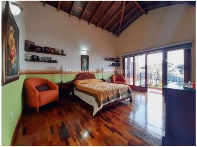 Casa de 4 alcobas en venta en Envigado, Medellín, 520 m² · foto 11 de 20