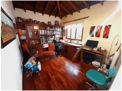 Casa de 4 alcobas en venta en Envigado, Medellín, 520 m² · foto 14 de 20