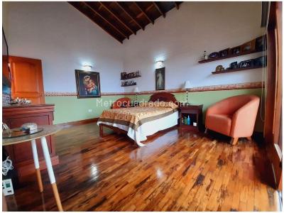 Casa de 4 alcobas en venta en Envigado, Medellín, 520 m² · foto 17 de 20
