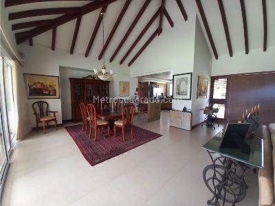 Casa de 4 alcobas en venta en Llanogrande, Rionegro, 386 m² · foto 3 de 17