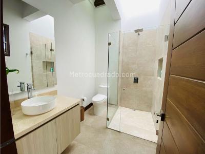 Casa de 4 alcobas en venta en Llanogrande, Rionegro, 430 m² · foto 5 de 20