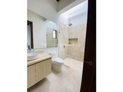 Casa de 4 alcobas en venta en Llanogrande, Rionegro, 430 m² · foto 20 de 20