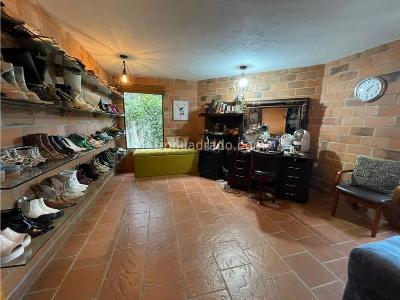 Casa de 5 alcobas en venta en El Chocho, Envigado, 550 m² · foto 5 de 20