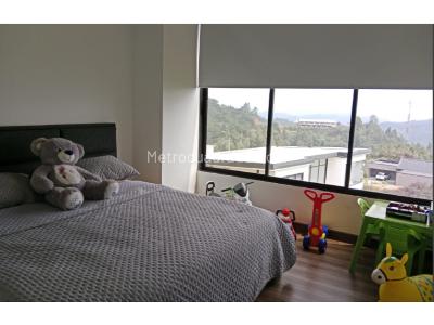Casa de 3 alcobas en venta en Escobero, Envigado, 1350 m² · foto 6 de 17