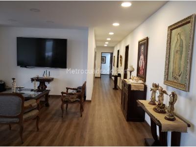 Casa de 3 alcobas en venta en Escobero, Envigado, 1350 m² · foto 12 de 17